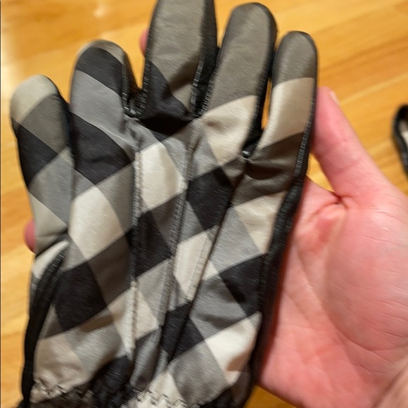 Women’s leather Burberry gloves size 7.5 - Picture 6 of 6